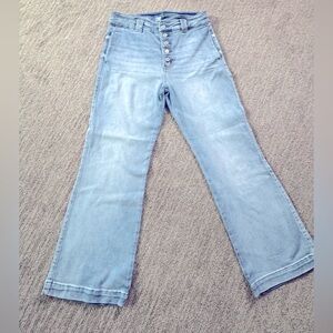 Light Blue High-Waisted Women's Jeans